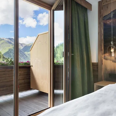 Berggasthaus Hoellensteinhuette