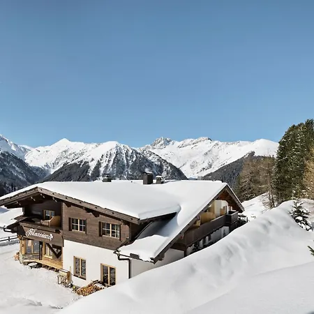 Berggasthaus Höllensteinhütte
