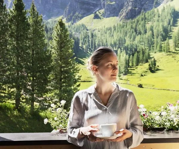 Berggasthaus Hollensteinhutte 3*