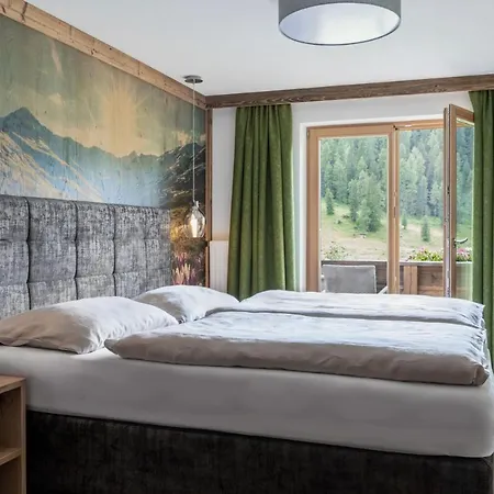 イン Berggasthaus Hoellensteinhuette 3*