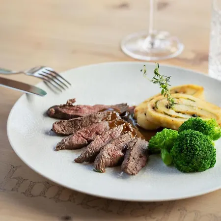 Berggasthaus Hoellensteinhuette