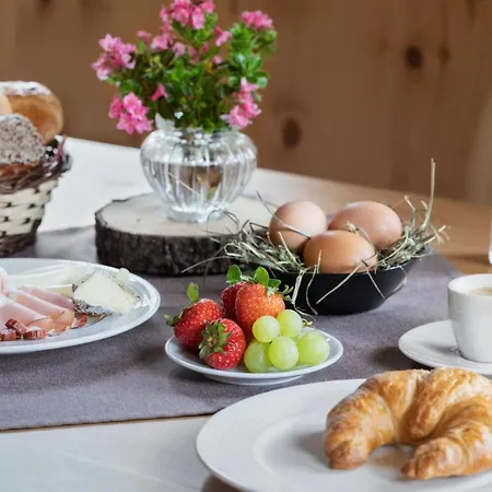 Berggasthaus Hoellensteinhuette