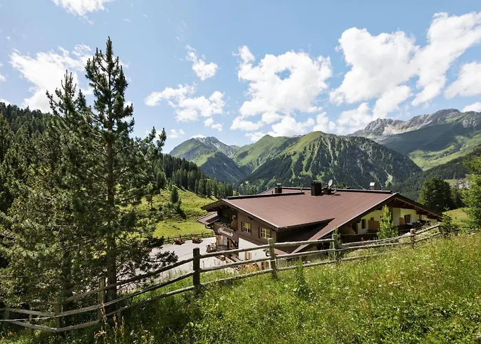 Berggasthaus Hoellensteinhuette